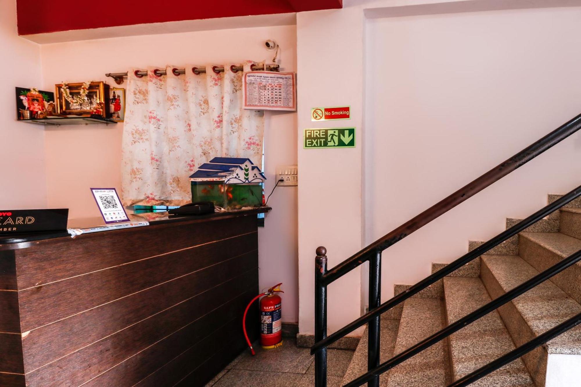 Hotel O Jeevan Residency Mysore Esterno foto